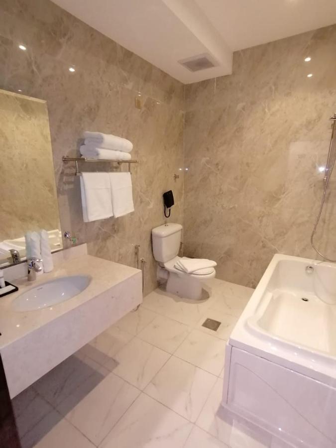 Golden Dream Hotel Khamis Mushait Exterior photo